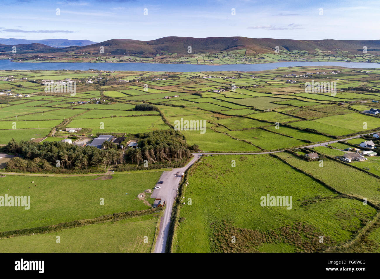 Antenne drone Bild von Valentia Island, auf den Skellig Ring, County Kerry, Irland Stockfoto