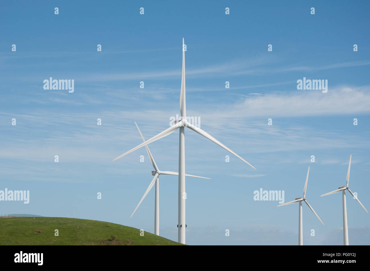 Windenergieanlagen sauberen Strom Stockfoto
