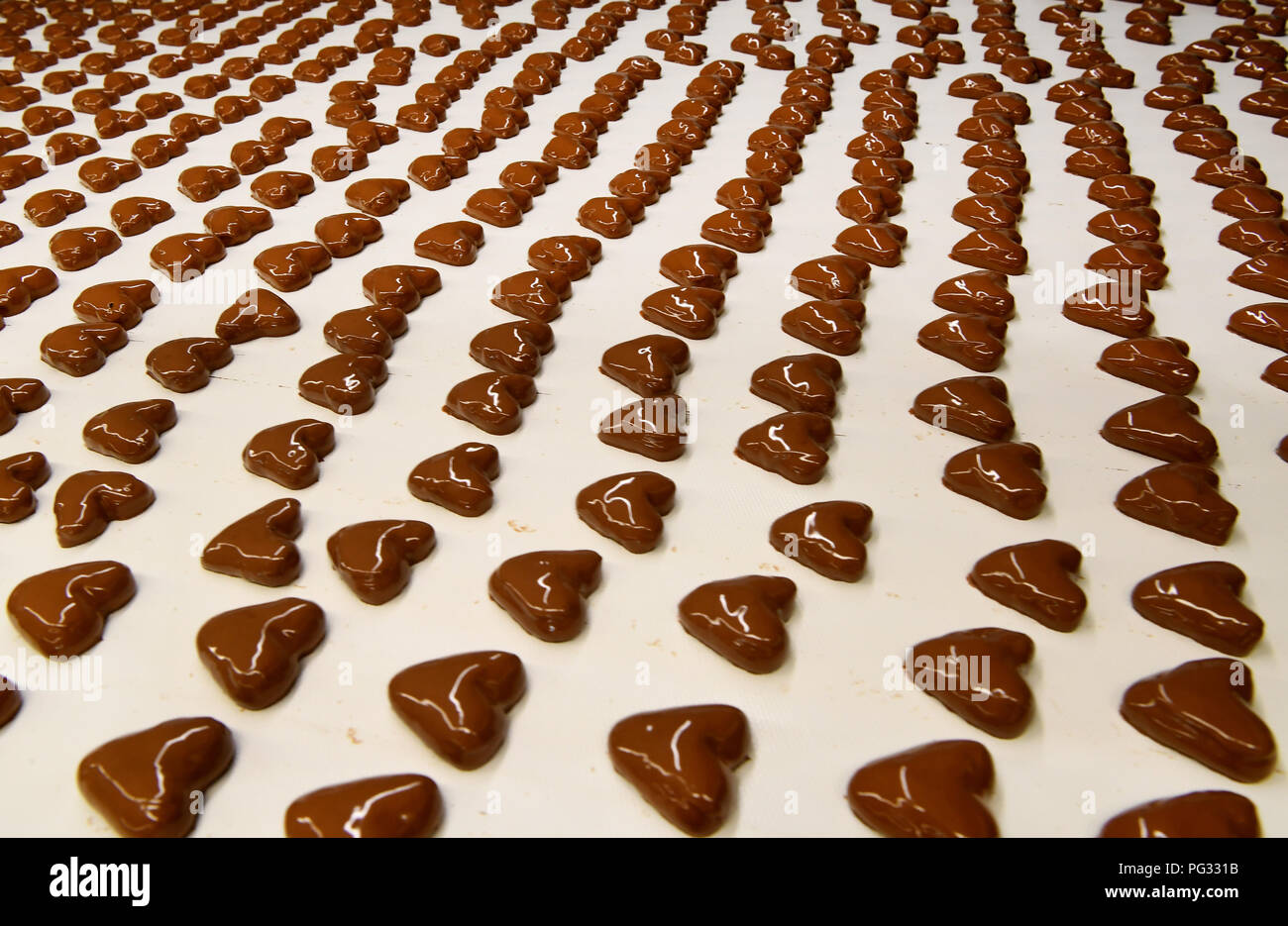 Biscuit production line Stockfotos und bilder Kaufen Seite 2 Alamy