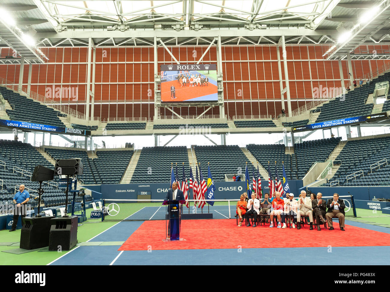 New York, Vereinigte Staaten. 22 Aug, 2018. Wynton Marsalis spricht während Neue Luis Armstrong Stadium Hingabe an USTA Billie Jean King National Tennis Center Credit: Lev Radin/Pacific Press/Alamy leben Nachrichten Stockfoto