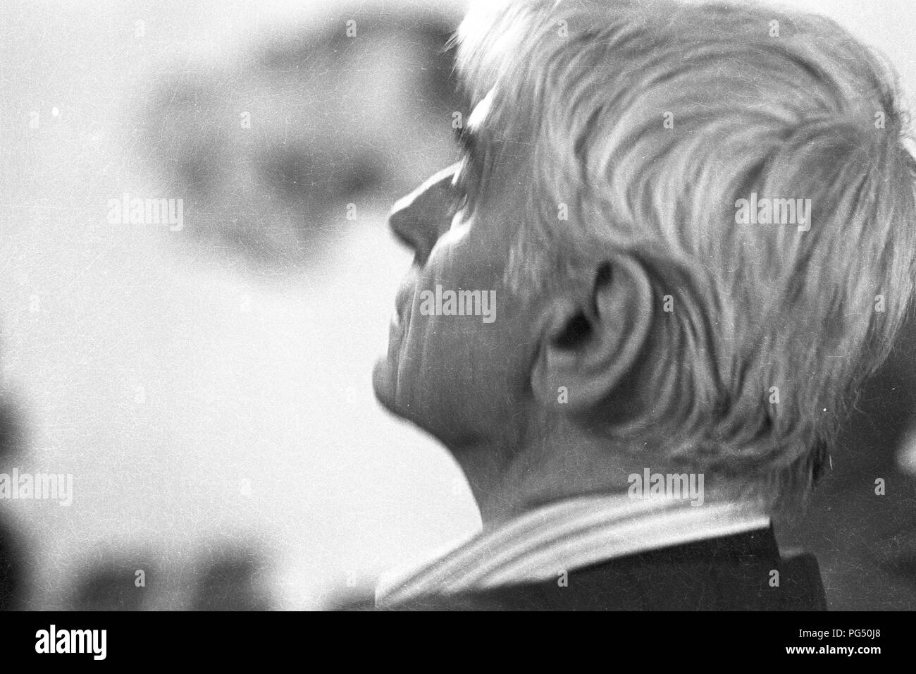 Der ungarische Schriftsteller Miklos Meszoely auf einer Tagung der Österreichischen Literatur Gesellschaft in Wien im Jahre 1990. Meszoly ist als einer der wichtigsten Vertreter der Neuen Ungarischen Literatur. Stockfoto