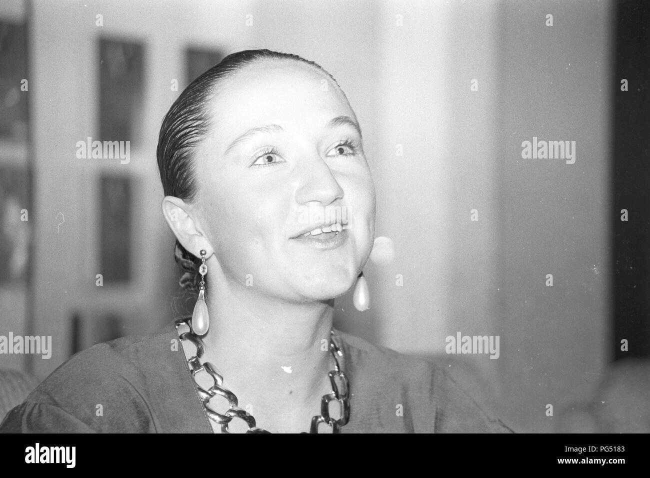 Die tschechische Sängerin Bara Basikova in Prag im Jahre 1990. Stockfoto