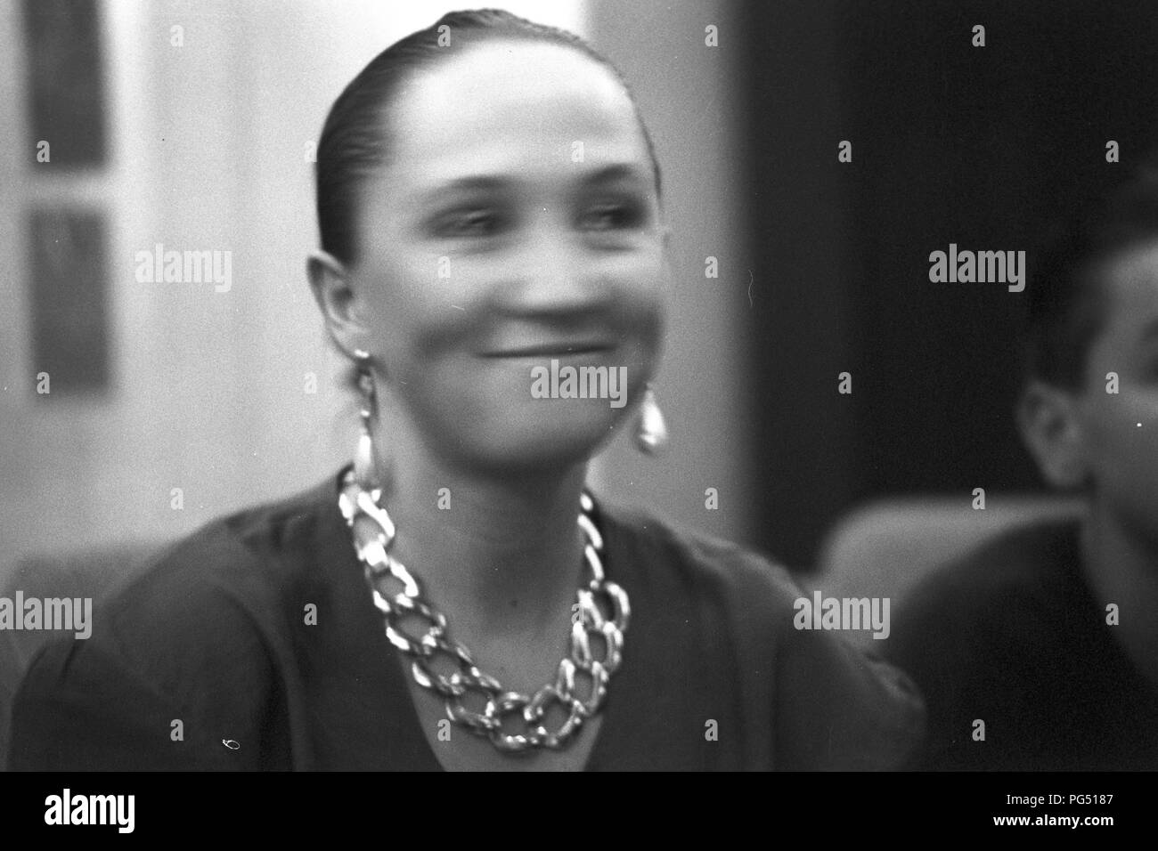 Die tschechische Sängerin Bara Basikova in Prag im Jahre 1990. Stockfoto