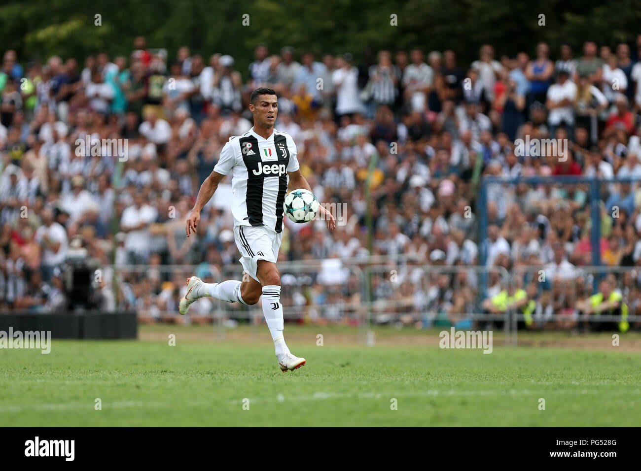 Cristiano Ronaldo von Juventus Turin FC in Aktion während der Vorsaison Freundschaftsspiel zwischen Juventus Juventus A und B. Stockfoto
