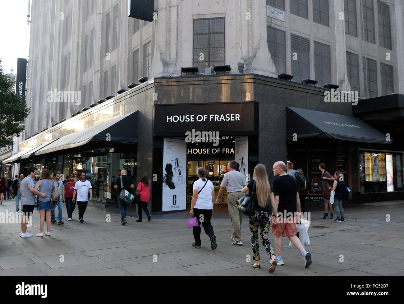 House of Fraser Flagship Store in der Oxford Street, London. Noch offen nach der Firmen fallen in Verwaltung und Erwerb von Mike Ashley p Stockfoto