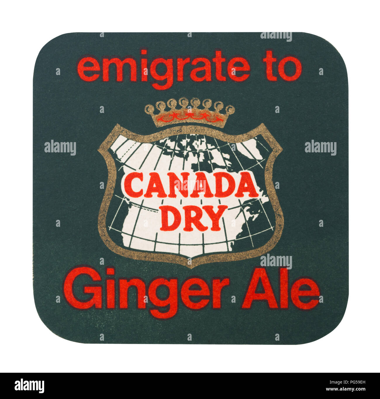 LONDON, UK - 22. AUGUST 2018: Canada Dry Wostok Ginger Ale Papier matte Coaster auf weißem Hintergrund. Stockfoto