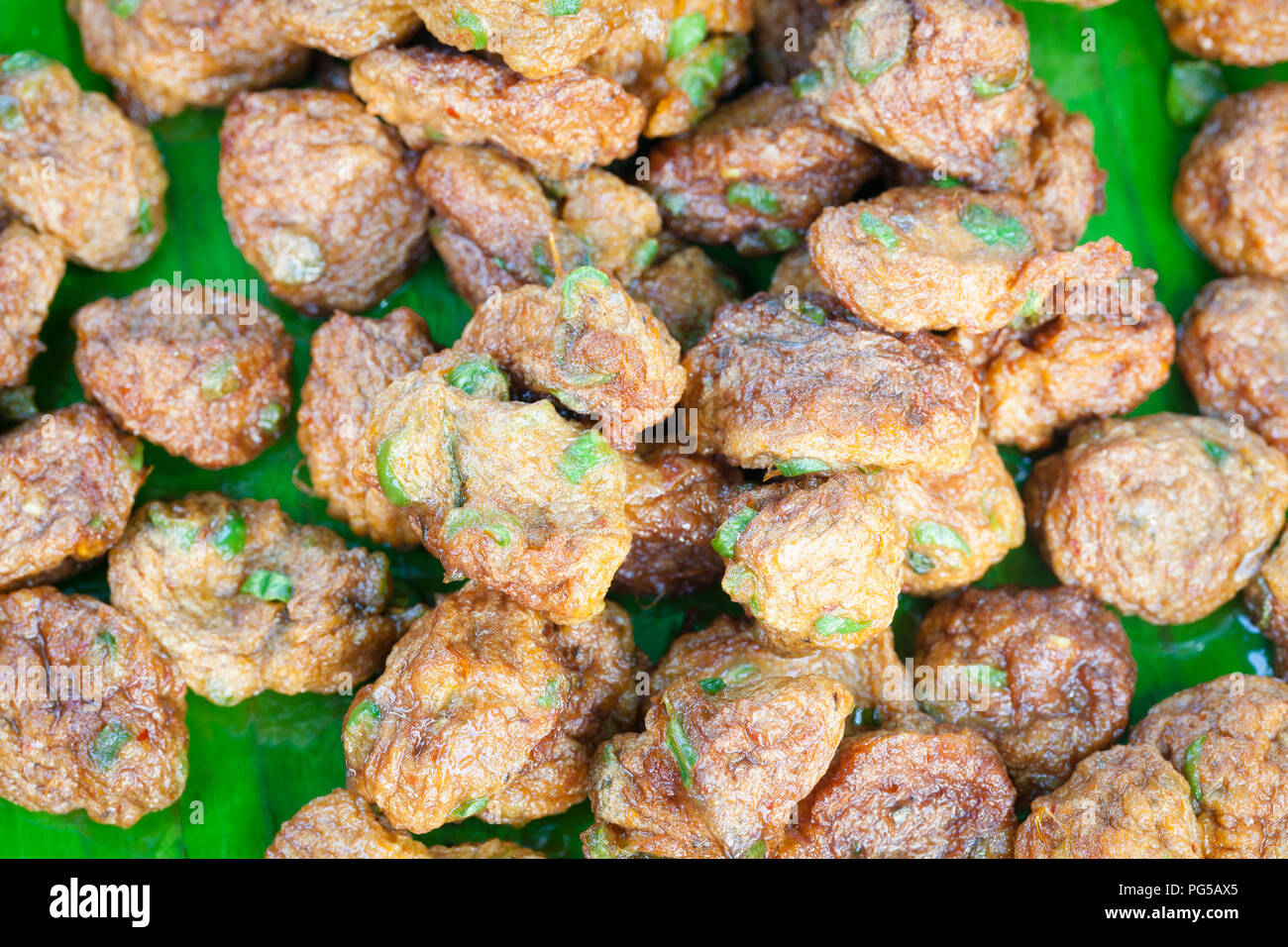 Thailändische Fischfrikadellen Stockfoto