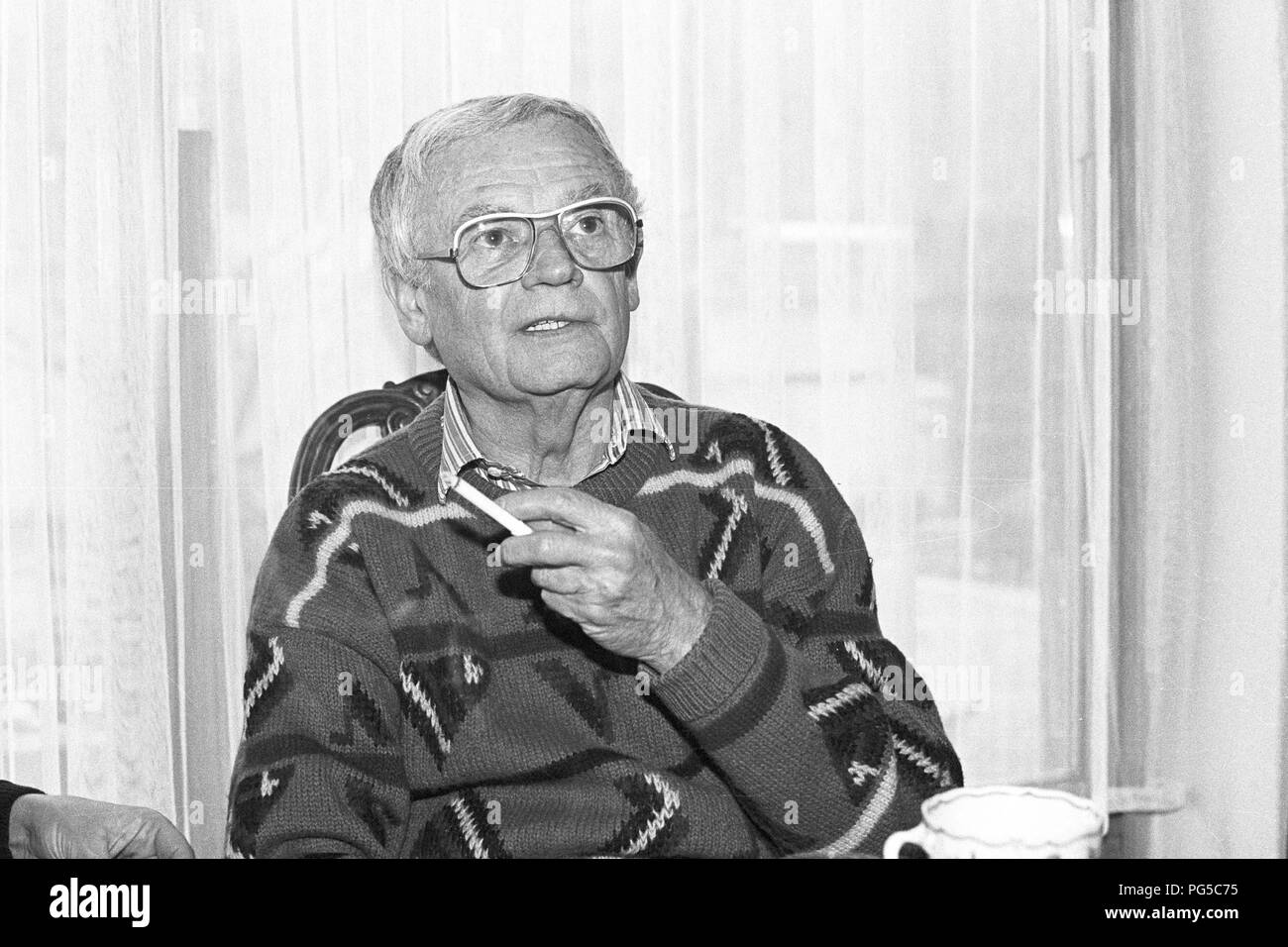 "Die tschechische Bildhauer und Maler Karel Malich (geboren 1924). Malich war Mitbegründer der Künstlergruppe "kupina Krizovatka" und ab 1990 als Professor an der Akademie der Bildenden Künste in Prag. Stockfoto