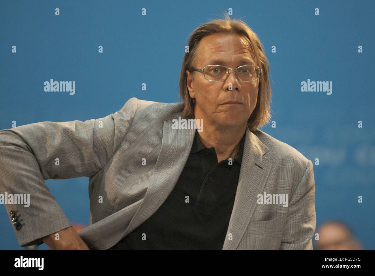 'Berlin, DEU, 29.09.2014: Porträt Harald Welzer, auf der Veranstaltung: CDU-Veranstaltung Open Space: "Nachhaltig leben Ð Lebensqualitt bewahren''. Er ist der deutsche Soziologe, Psychologe und Autor. Geboren 1958, ist er Direktor der Stiftung Futurzwei Nachhaltigkeit, Professor der Transformation Design an der Universität Flensburg. Er lehrt auch an der Universität St. Gallen. ' Stockfoto