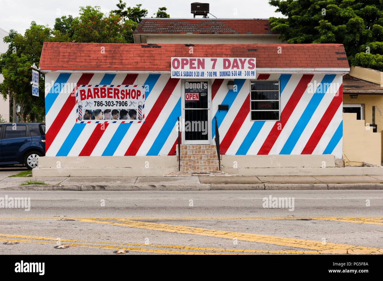 Miami, Florida, USA - Juni 10, 2018: klassische Friseur in Little Havana, Miami, USA Stockfoto