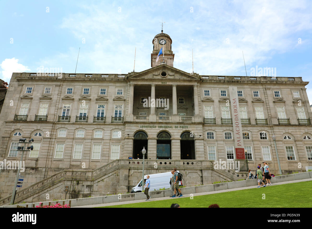 PORTO, Portugal, 21. JUNI 2018: Palacio da Bolsa, Börse Palace ist ein historisches Gebäude in Porto, Portugal. Der Palast wurde im 19. gebaut Stockfoto