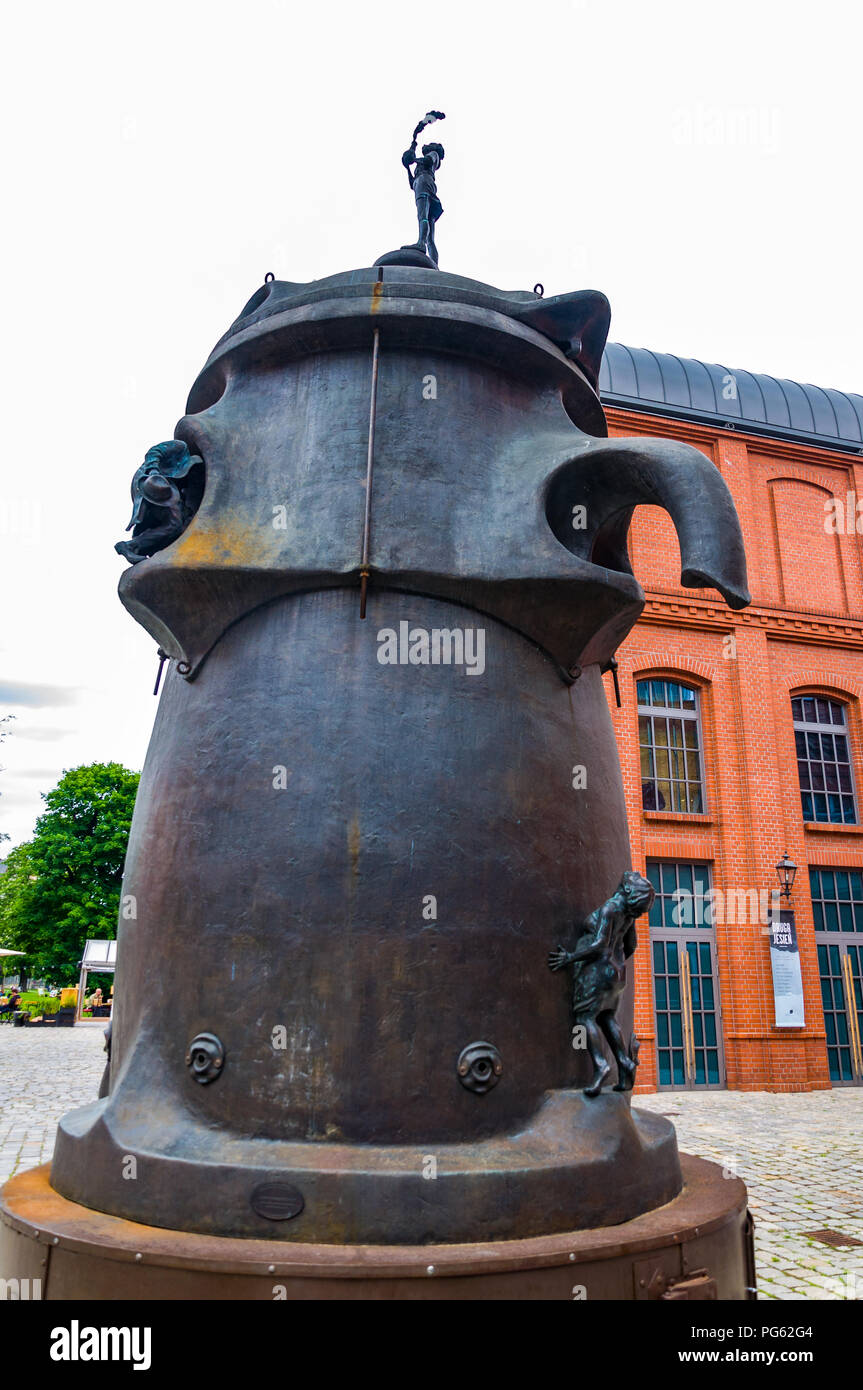 Ein außen Metall Kunst arbeiten im Stary Browar in Poznań (Posen), Polen Stockfoto