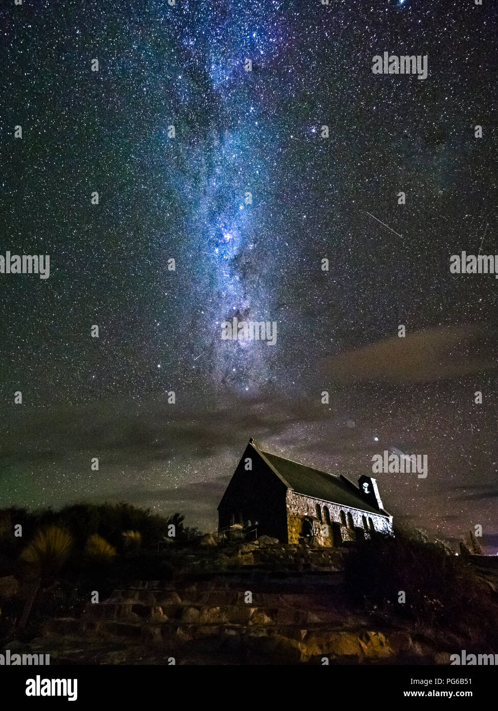 Neuseeland, Südinsel, Region Canterbury, Kirche des Guten Hirten bei Nacht Stockfoto