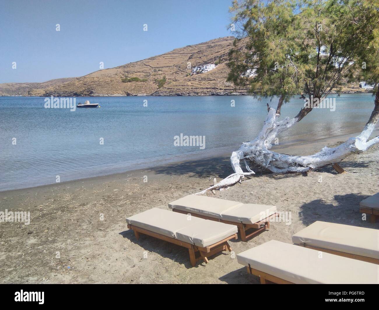 Die häufig übersehen, aber wunderschöne griechische Insel Kythnos. Nur ein paar Stunden von Piräus, aber eine andere Welt in Frieden,. Dies ist Episkopi Beach Stockfoto