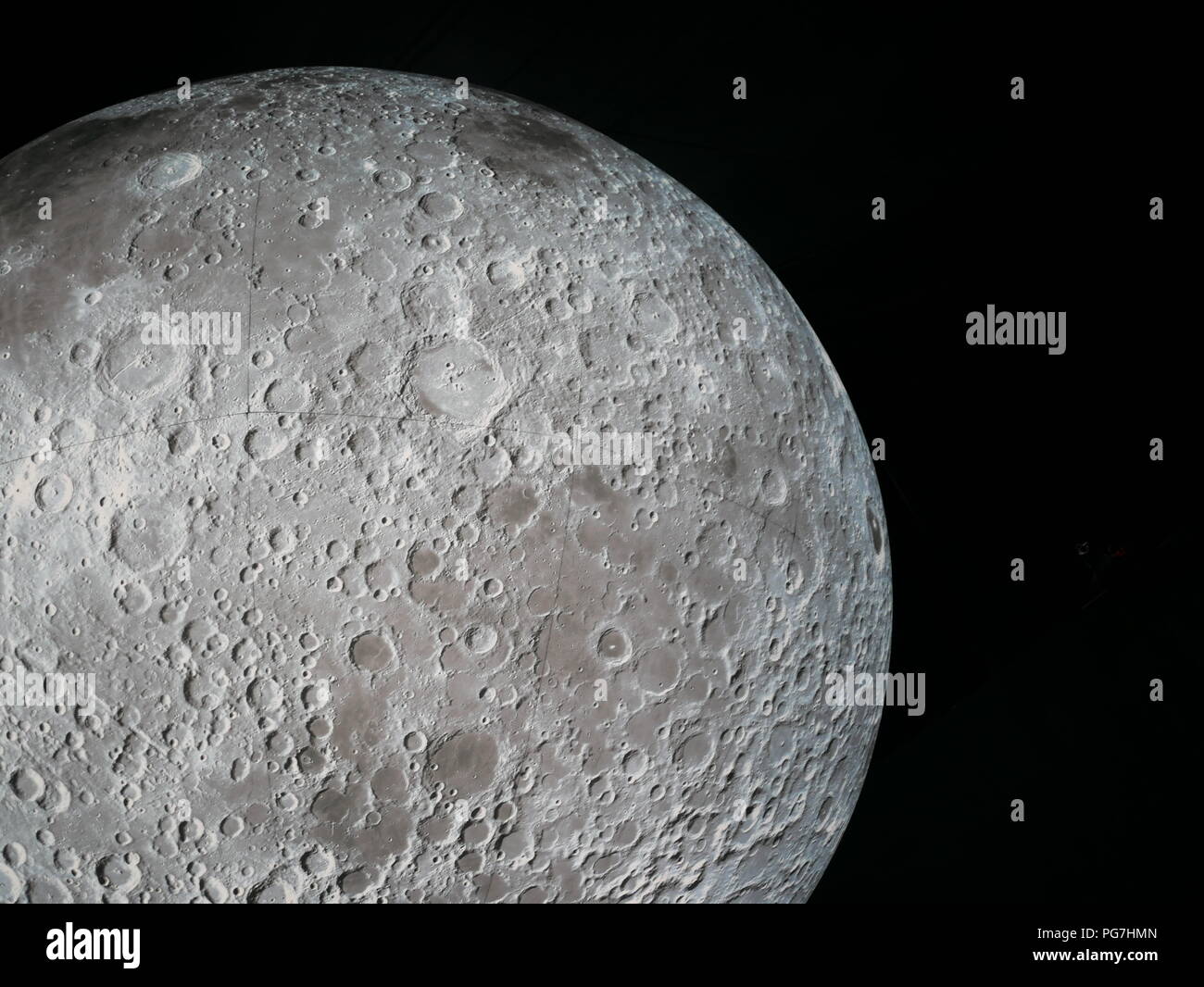 Detailliertes Bild des Mondes aus einer Anzeige an das Eden Project, Cornwall, UK. Stockfoto