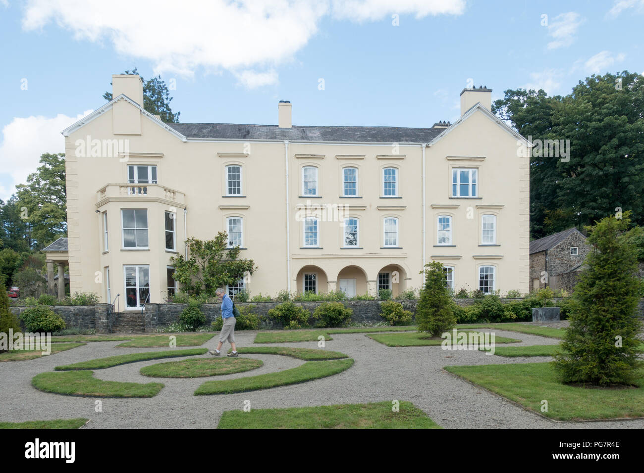 Aberglasney ist ein historisches Haus und Gärten zwischen Llandeilo und Camarthen. Es war in der BBC-Sendung "ein Garten in der Zeit verloren" empfohlene Stockfoto