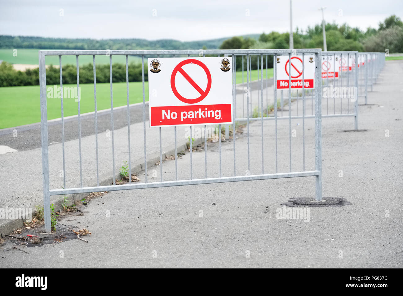 Kein Parkplatz Anmelden private Schule Parkplatz Stockfoto