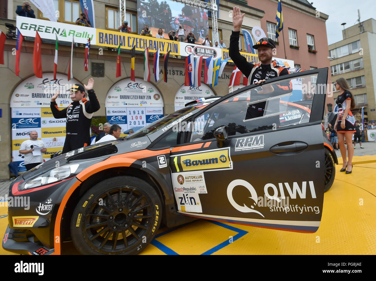 Zlin, Tschechische Republik. 24 Aug, 2018. ALEXEY ALEXEY ARNAUTOV LUKYANUK Russlands mit Pkw Ford Fiesta R5 zum Start der Barum Czech Rally Zlin, Tschechische Republik, 24. August 2018. Credit: Dalibor Gluck/CTK Photo/Alamy leben Nachrichten Stockfoto