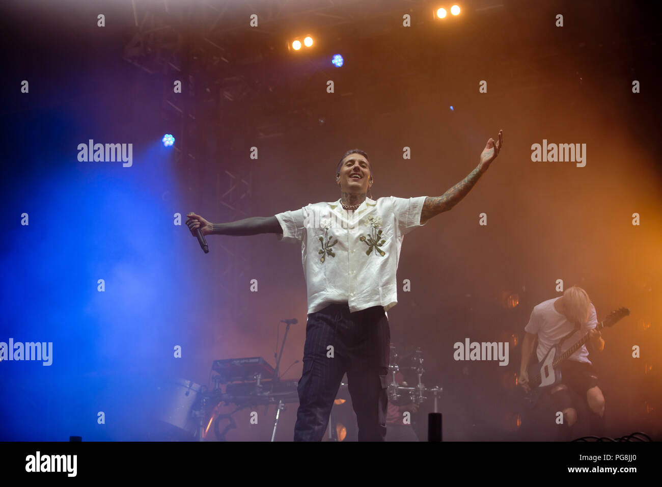 Bring Me The Horizon auf der Bühne von Radio One am ersten Tag des Reading Festivals 2018 Stockfoto