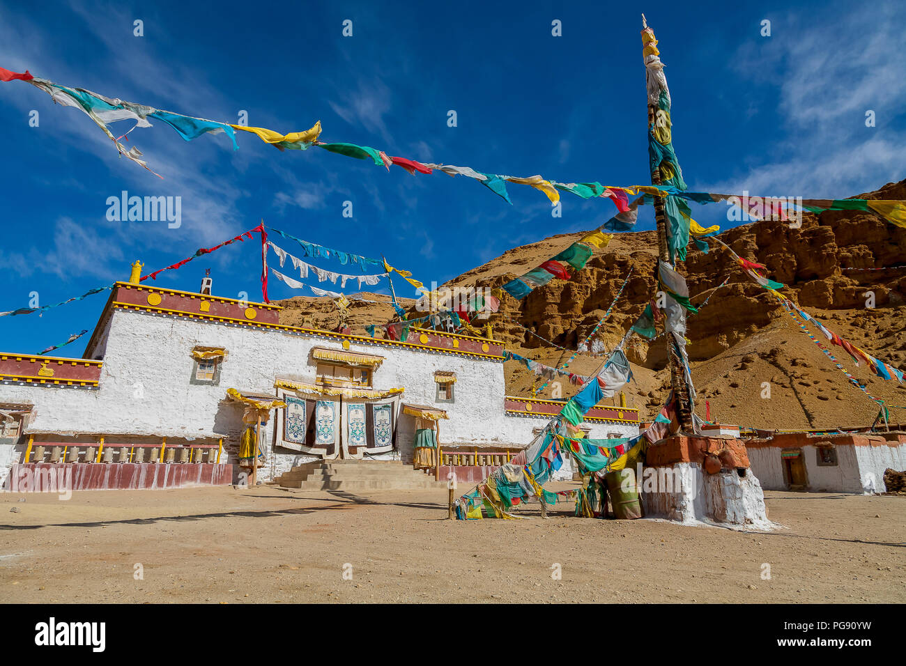 Guru Gyem Gompa ist einer der größten und wichtigsten Bon-po-Gompas in Tibet. China. Stockfoto