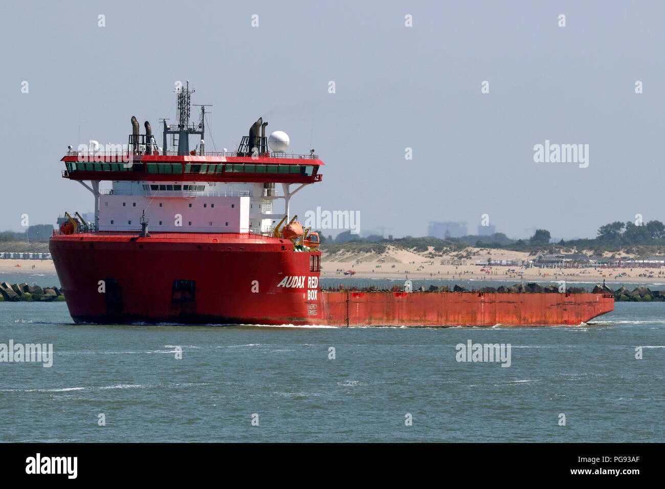 Die schwere Last Schiff Audax der Hafen von Rotterdam am 13. Juli 2018 verläßt. Stockfoto