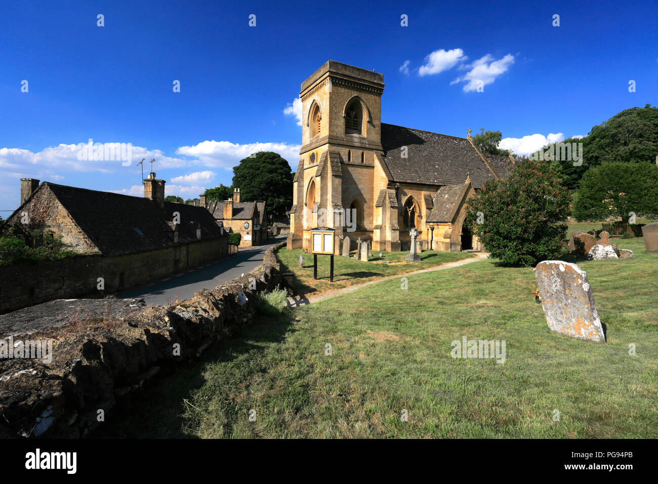 Pfarrkirche hl. Barnabas, snowshill Dorf, Gloucestershire, Cotswolds, England Stockfoto