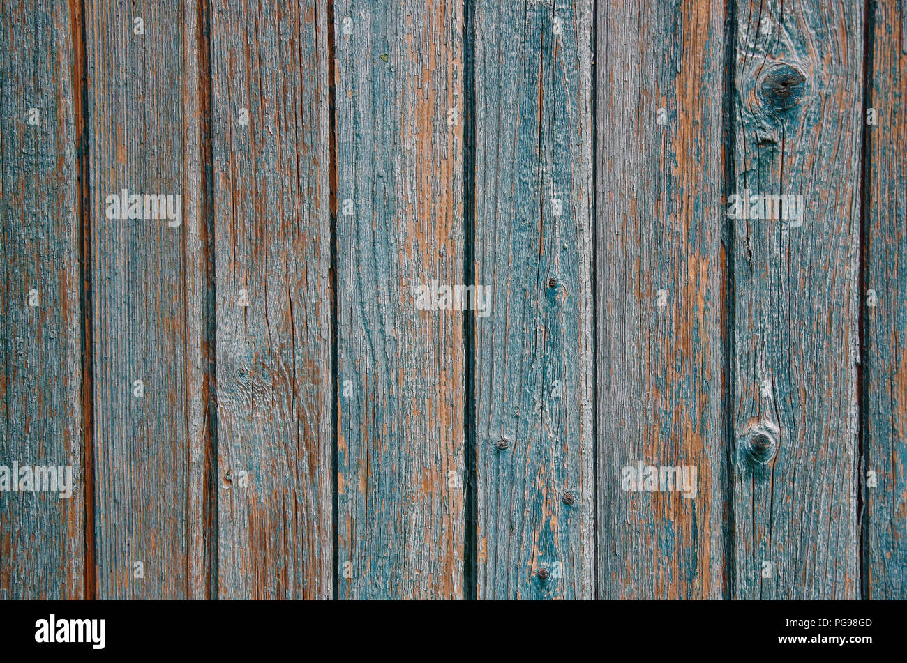 Holz- Hintergrund aus vertikalen alten Boards mit schäbigen Farbe Stockfoto