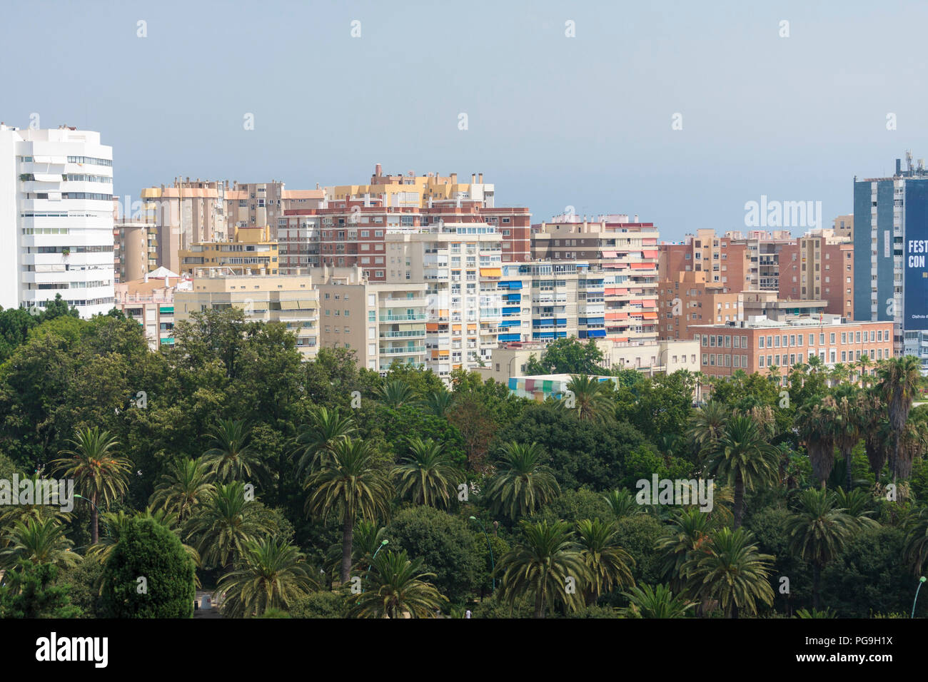 Eine Ansicht von Malaga in Richtung Playa La Malagueta, Malaga, Spanien Stockfoto