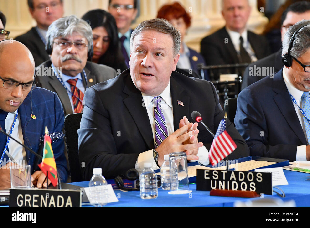 Us-Staatssekretär Mike Pompeo liefert Erläuterungen an die 48. Ordentliche Tagung der Generalversammlung der Organisation der Amerikanischen Staaten (OAS) am OAS-Sitz in Washington, D.C., am 4. Juni 2018. Stockfoto