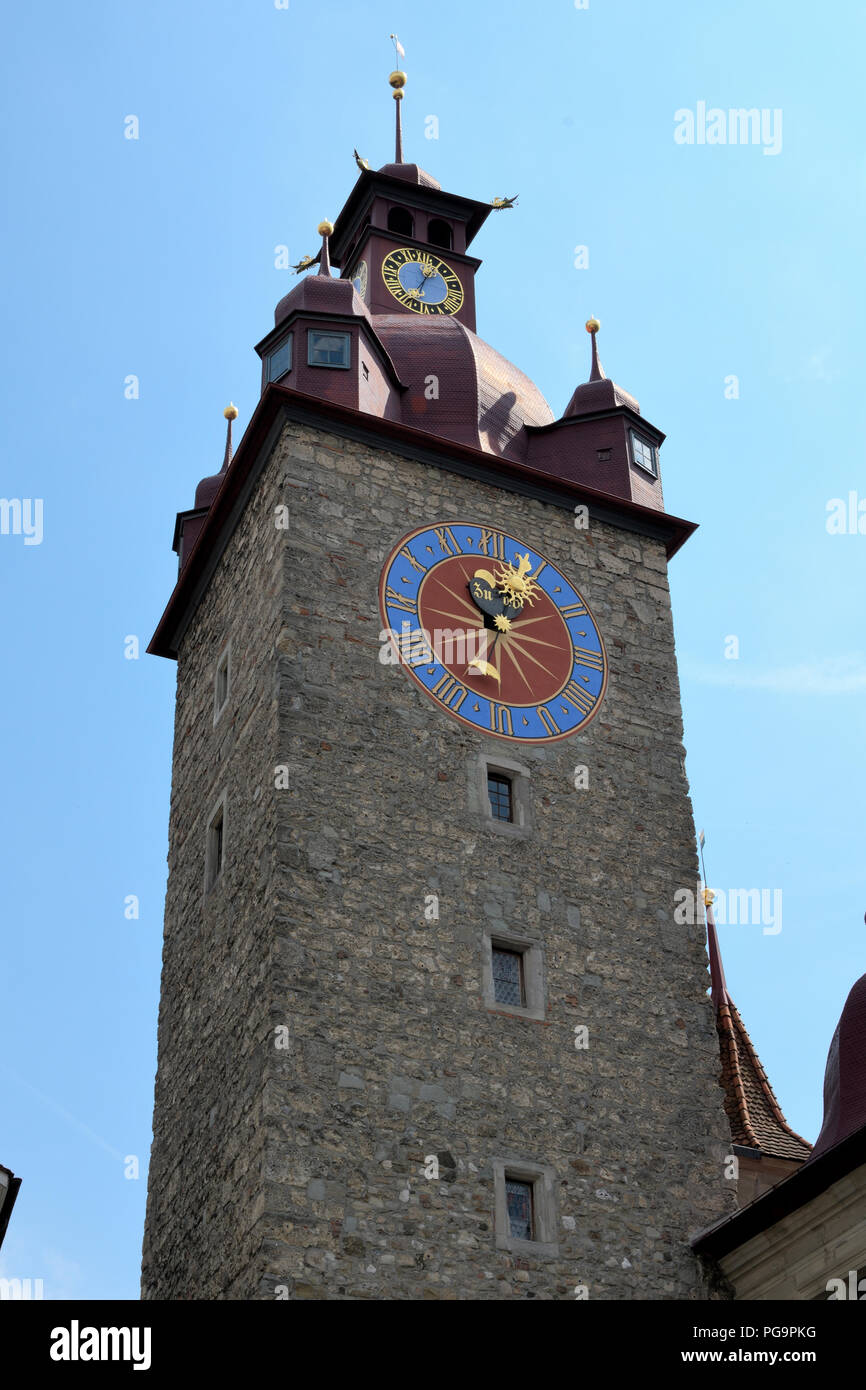 Turm mit Uhr - Luzern - Turm mit Uhr - Luzern - Torre con Orologio - Lucerna Stockfoto