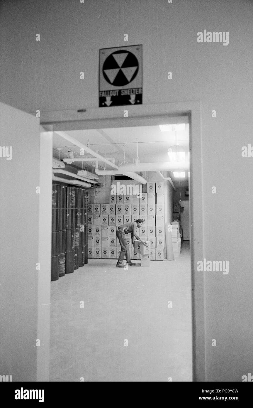 Luftschutzbunker im Keller des Gebäudes am 16. und K Straßen, Washington, D.C. Stockfoto