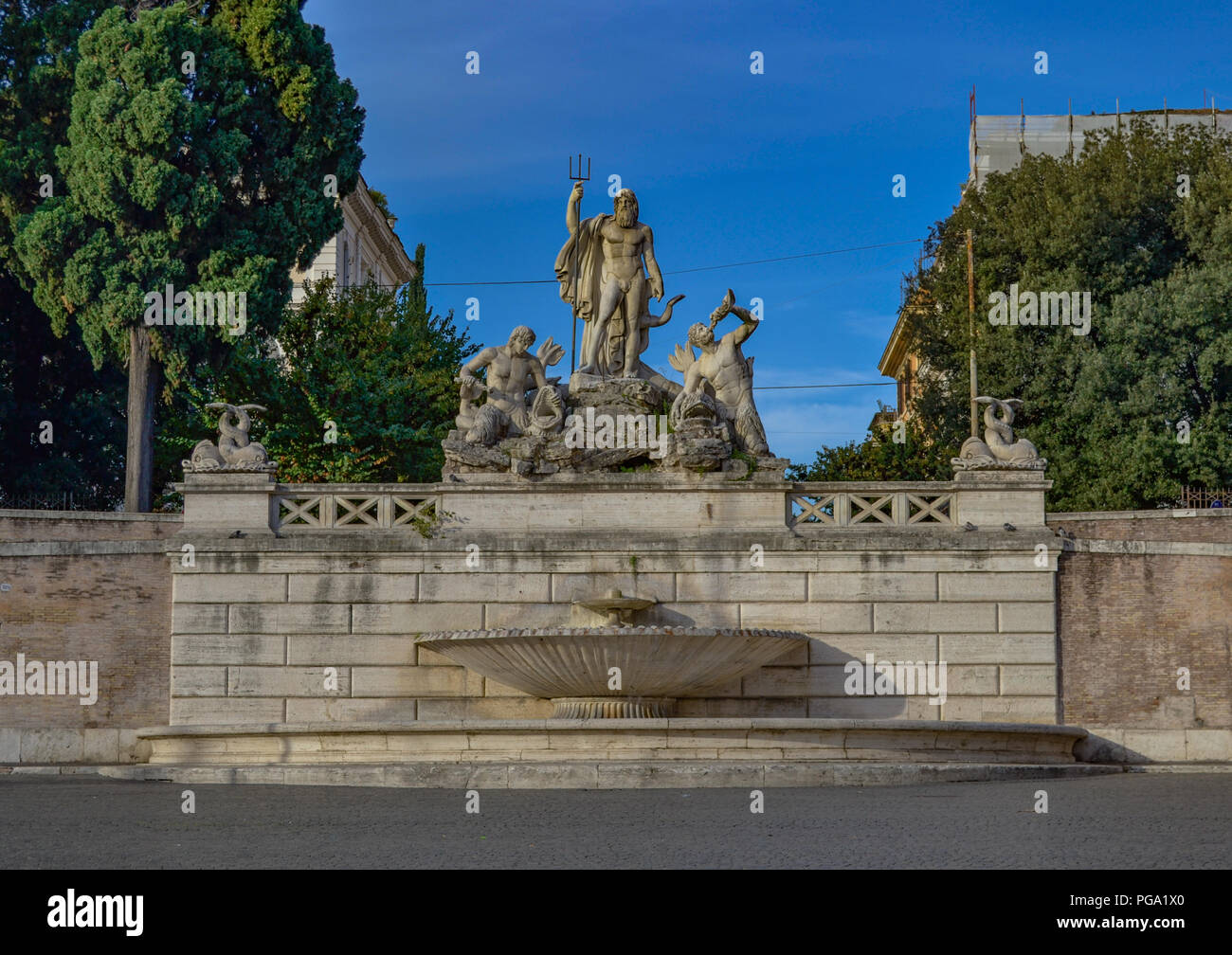 Die Fontana del Nettuno in der Piazza del Popolo in Rom Stockfoto
