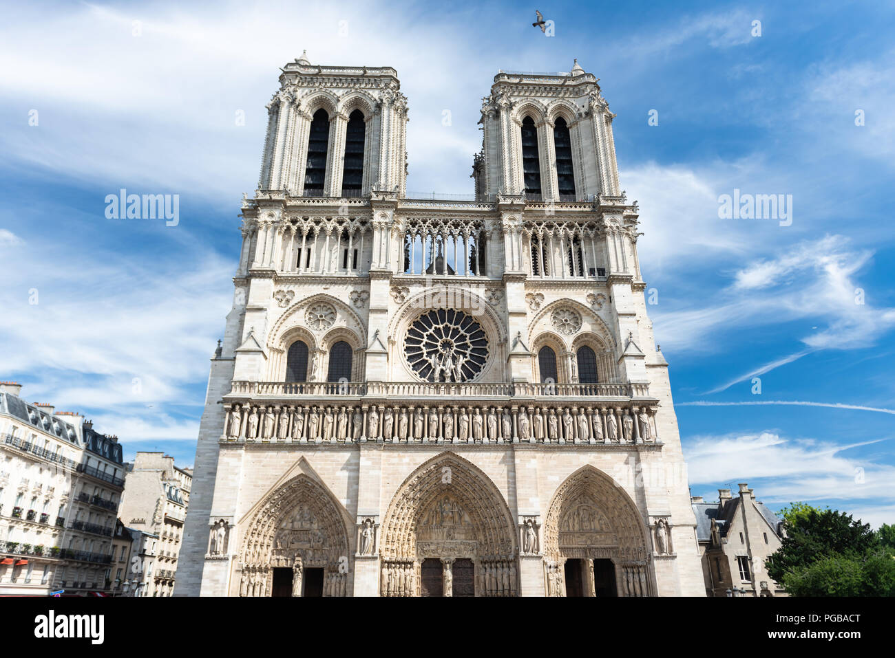 Paris, Frankreich, 23. Juni 2018: Parvis Notre-Dame-Jean-Paul-II Platz in Paris, Frankreich. Stockfoto