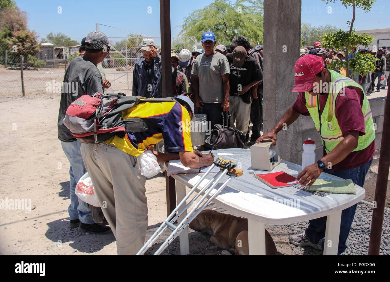 Migranten in ihrem Durchgang durch Hermosillo und den Speisesaal der Migrante in der Stadt La Victoria. Auf seiner Reise durch mexikanisches Territorium ins n Stockfoto