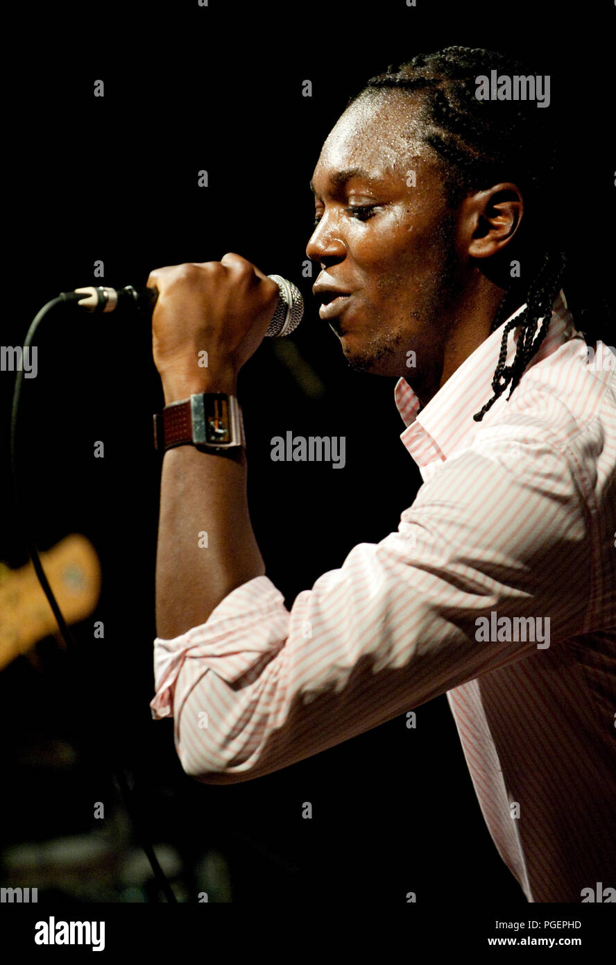 Belgische/Kongolesischen rapper Baloji am Nuits du Botanique in Brüssel (Belgien, 17.05.2010) Stockfoto
