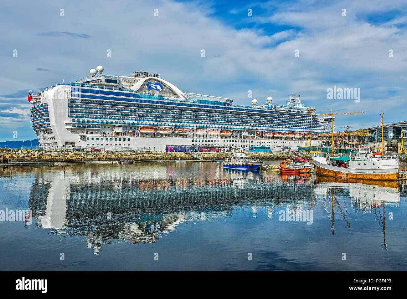 Die Kronprinzessin Angedockt an Trondheim Norwegen Stockfoto