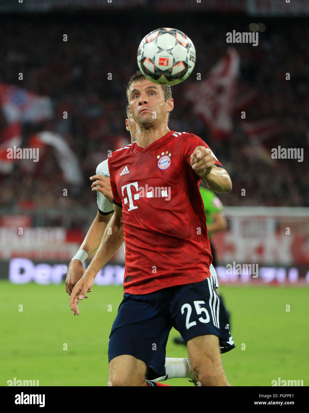 24.08.2018,1. BL, 1. Spieltag, FC Bayern Muenchen vs TSG Hoffenheim, Allianz Arena München, Fußball, Sport, im Bild: Thomas Mueller (FCB) DFL-Bestimmungen verbieten die Verwendung von Fotografien als BILDSEQUENZEN UND/ODER QUASI-VIDEO. Copyright: Philippe Ruiz Handy: 0177 29 39 408 Stockfoto