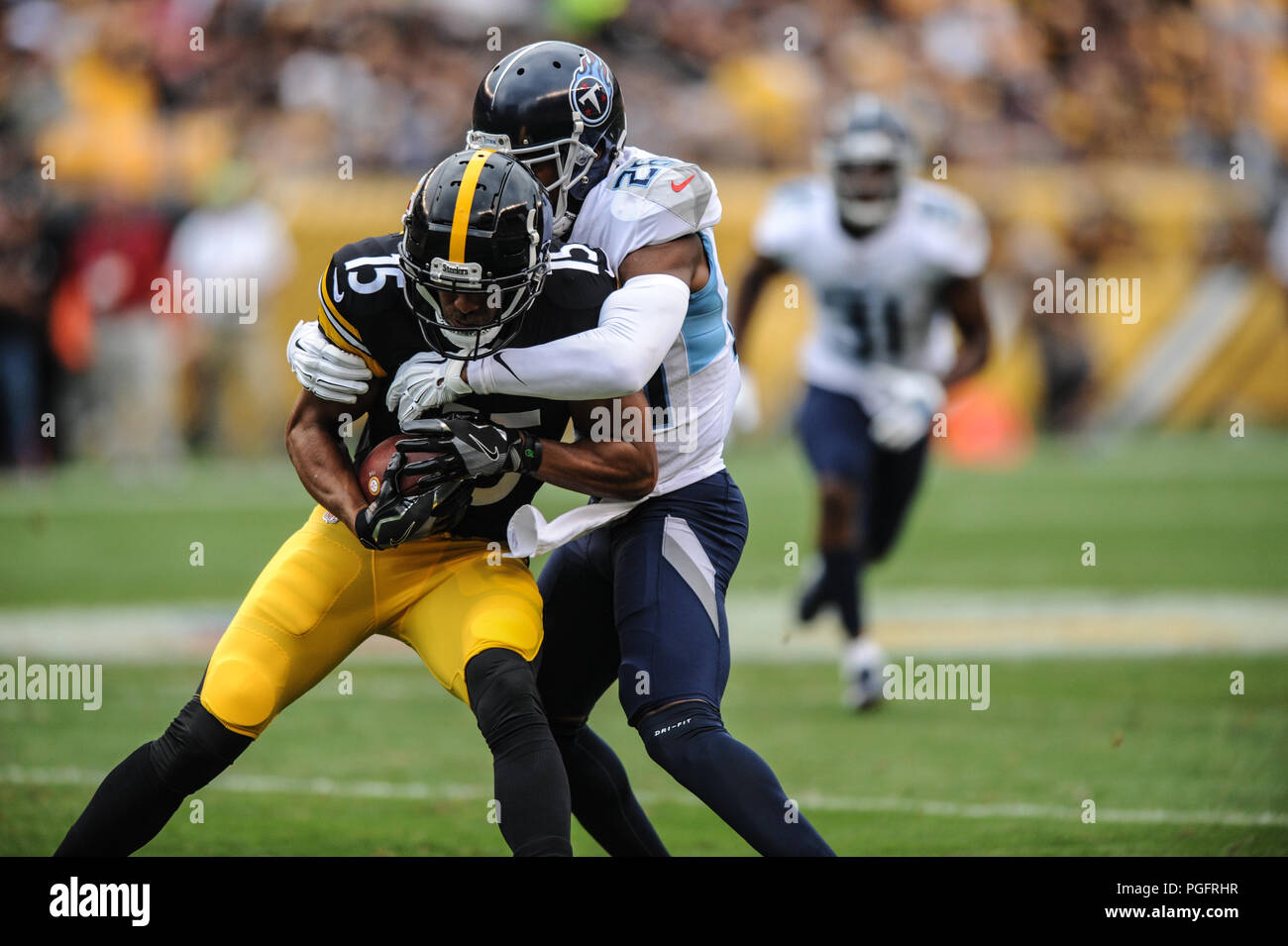 Pittsburgh, USA. 25. August 2018. Steelers Trey Griffey #15 Während der Pittsburgh Steelers vs Tennessee Titans Spiel am Heinz Feld in Pittsburgh, PA. Jason Pohuski/CSM Credit: Cal Sport Media/Alamy leben Nachrichten Stockfoto