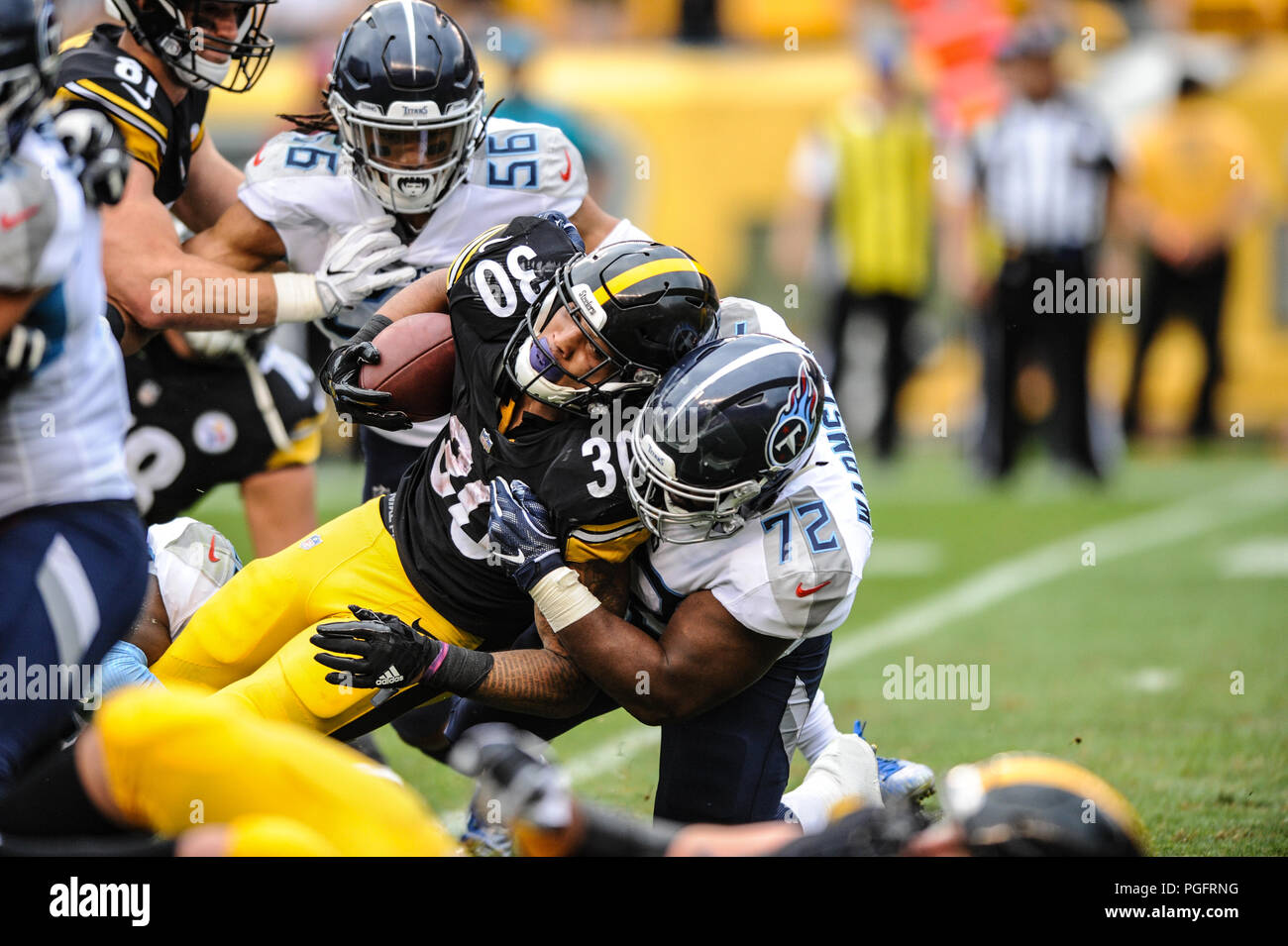 Pittsburgh, USA. 25. August 2018. Steelers James Conner #30 Während der Pittsburgh Steelers vs Tennessee Titans Spiel am Heinz Feld in Pittsburgh, PA. Jason Pohuski/CSM Credit: Cal Sport Media/Alamy leben Nachrichten Stockfoto