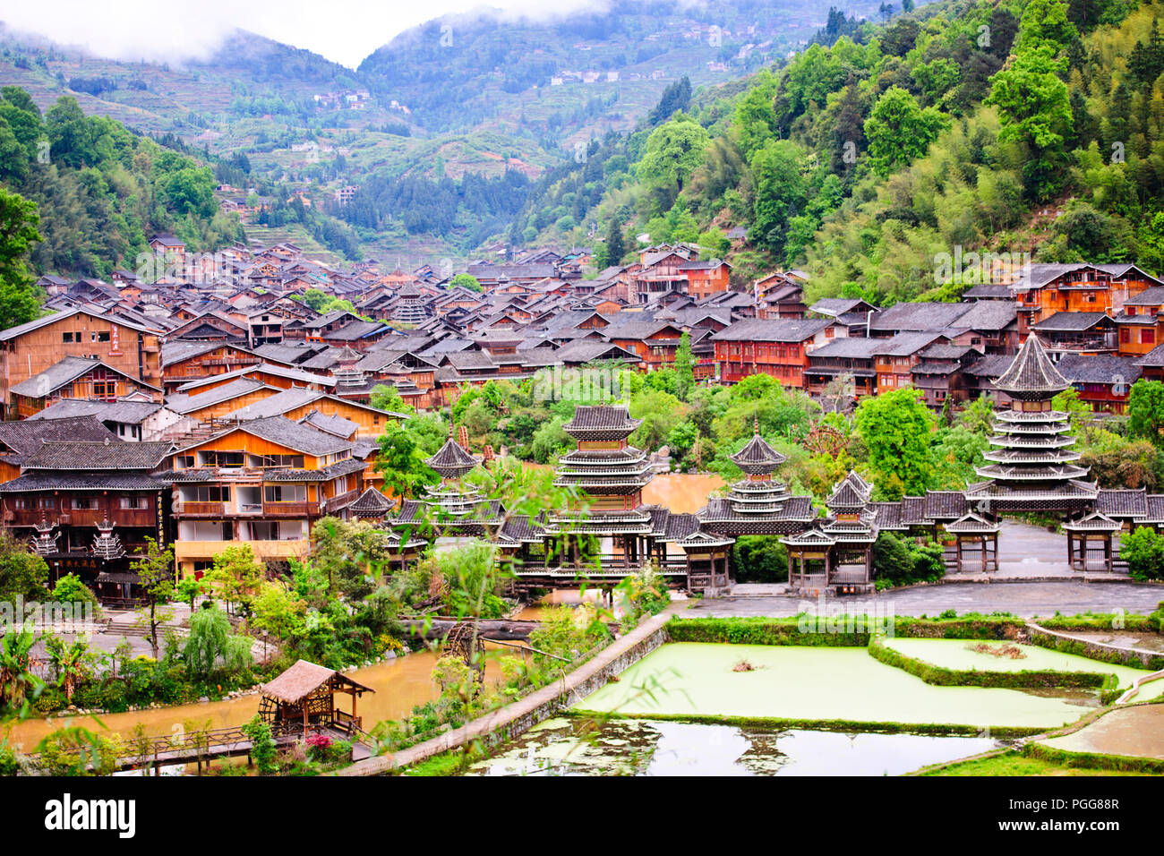 Dong Dorfes, antike Architektur, Bräuche, Kleid, am Besten erhaltene in China Zhaoxing Dorf, Provinz Guizhou, VR China, Volksrepublik China, China Stockfoto