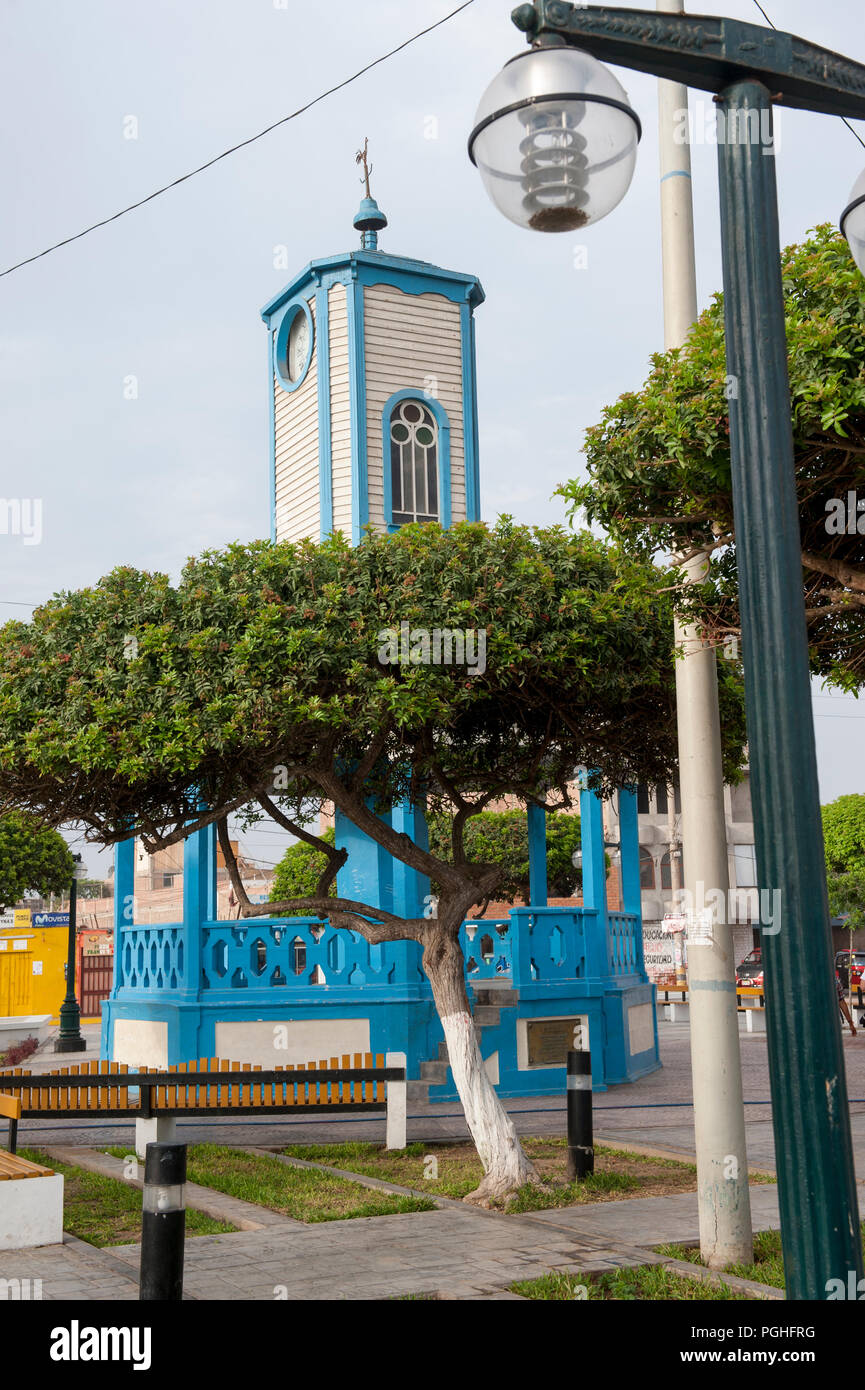 Plaza de Armas am Cerro Azul, Ca ete, Lima. Stockfoto
