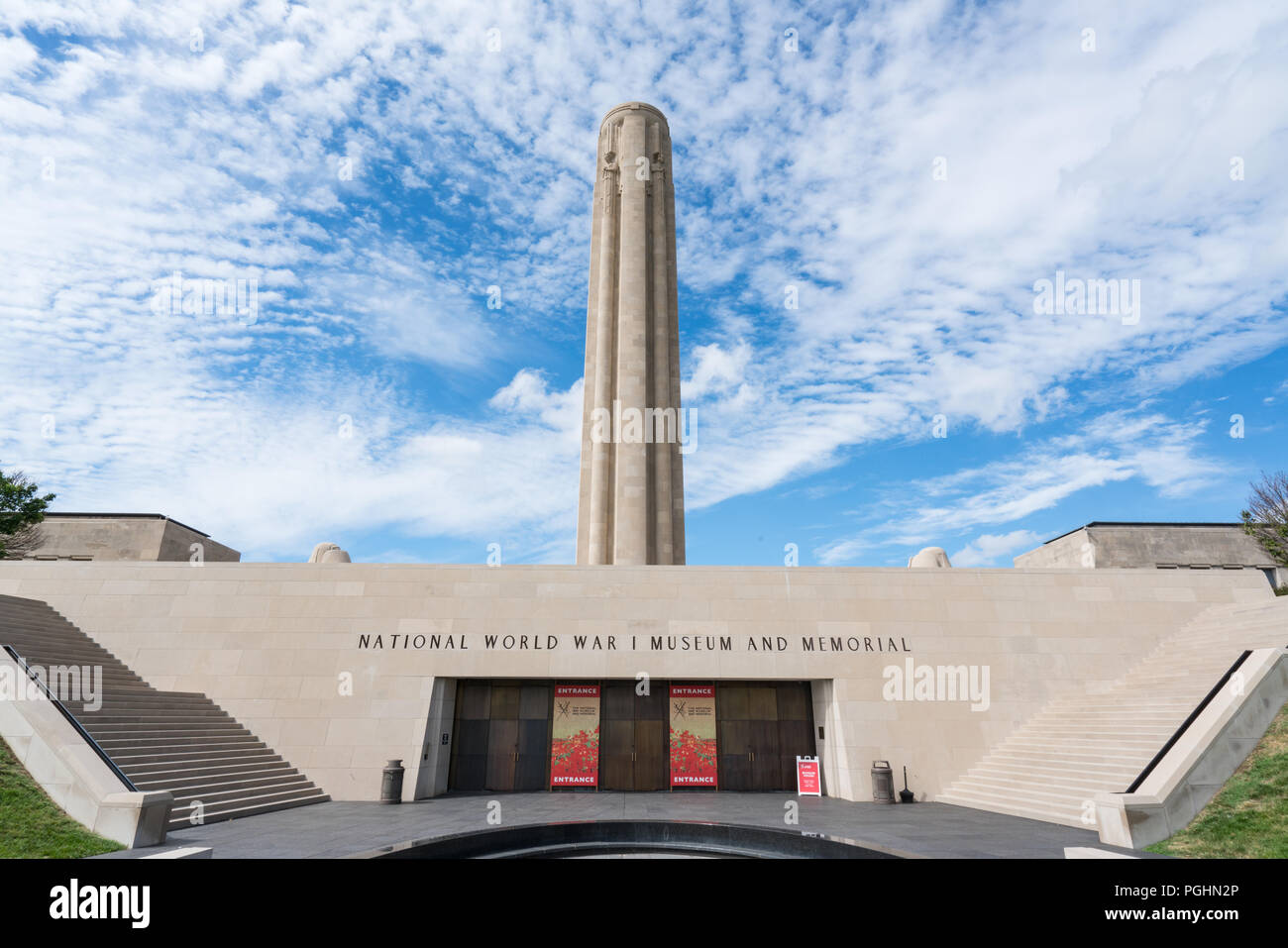 KANSAS CITY, MO - 20. JUNI 2018: Kansas City Weltkrieg Liberty Memorial und Museum 1926 gebaut Stockfoto