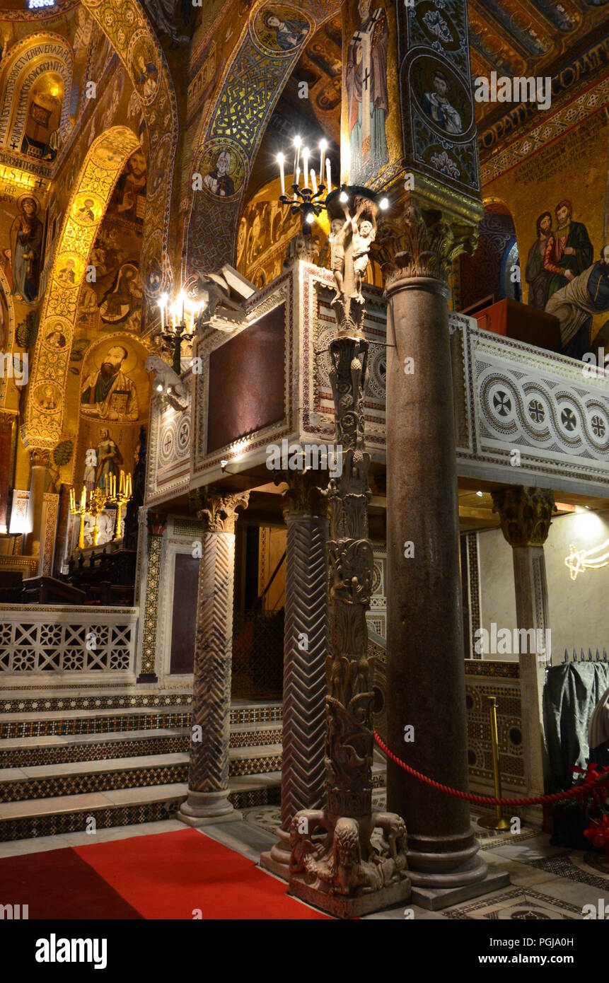 Innenraum der Capella Palatina in Palazzo dei Normanni (Norman Palace) Stockfoto