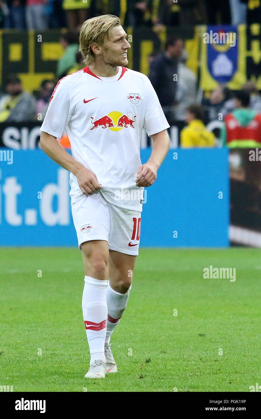 Dortmund 26 August 18 1 Bl 18 19 Borussia Dortmund Gegen Rb Leipzig Emil Forsberg Leipzig Einzelnes Bild Ausschneiden Mimik Strong Mimik Emotion Unzufrieden Enttauscht Enttauscht Traurig Frustratedriert Dfl Bestimmungen Verbieten Die