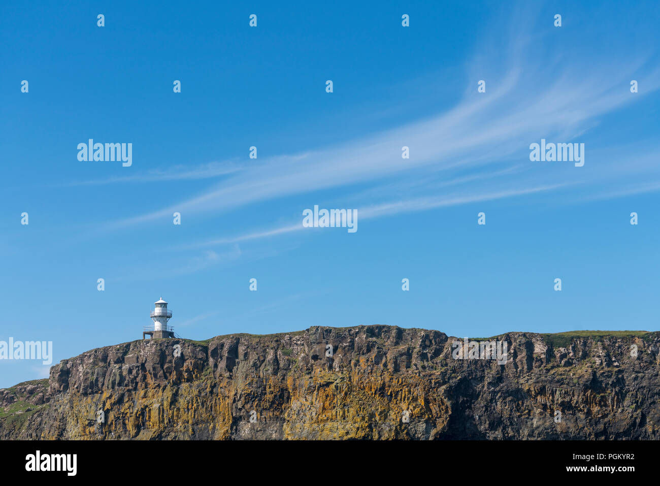 Einen kleinen Leuchtturm auf der Insel Canna. Canna ist die westlichste der kleinen Inseln, Schären, in der Schottischen Inneren Hebriden. Stockfoto