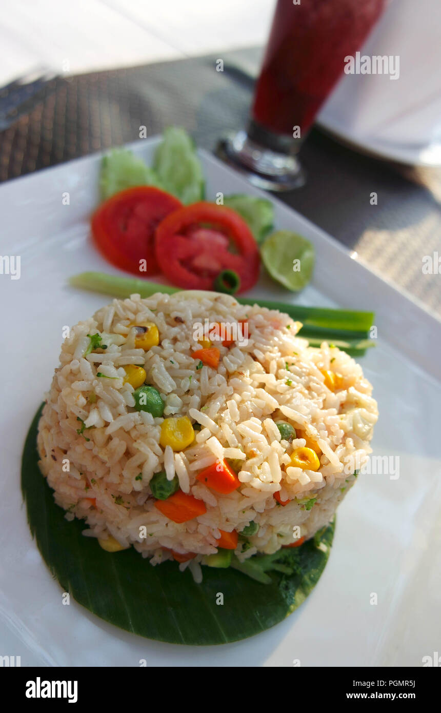 Gemüse gekochtem Reis geformt Gericht, Deck 1 Restaurant, Chiang Mai Stockfoto