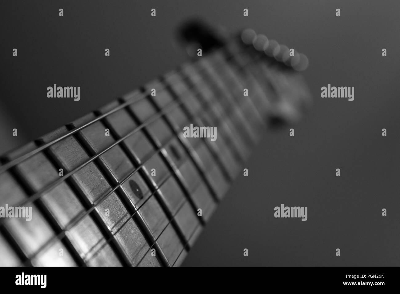 3-teilige Halsplatte Für E-Gitarre & Bass – Silber, Mit Schrauben – Ergonomische Verbindungsplatte Für Strat, SG & Mehr
