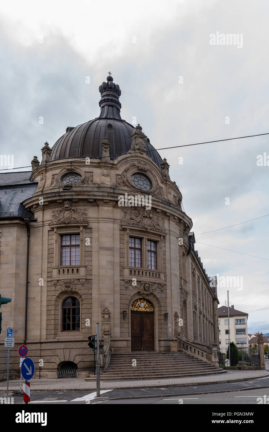 Gesellschaft, Deutschland, Rheinland Pfalz, Landau, Justizgebäude, August 27. Im Landgericht Gesellschaft, Deutschland, Rheinland Pfalz, Landau, Justizgebäude, August 27. Im Landgericht