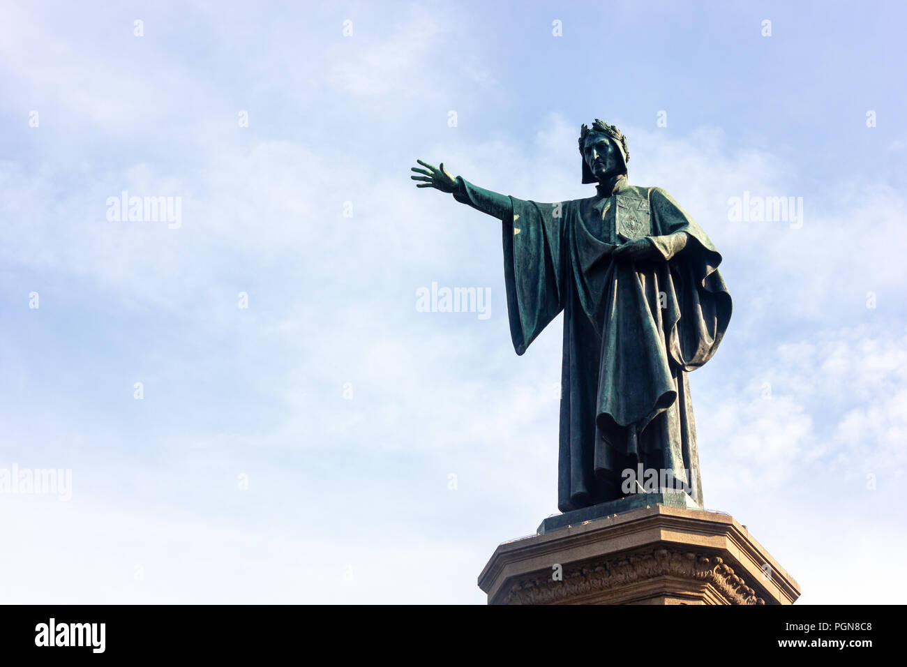 Denkmal für Dante Alighieri in Trento, Italien Stockfoto
