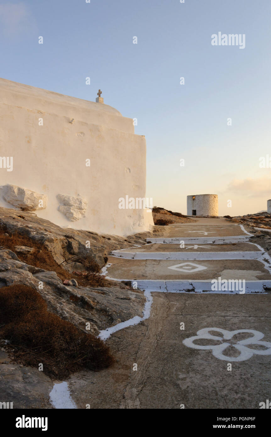 Sonnenuntergang über Kirchen in Amorgos Insel Stockfoto